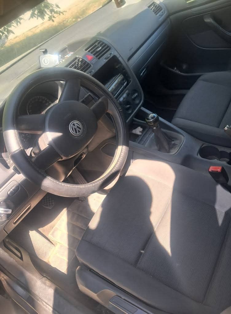 Vand Golf 5 ,1.4 benzina