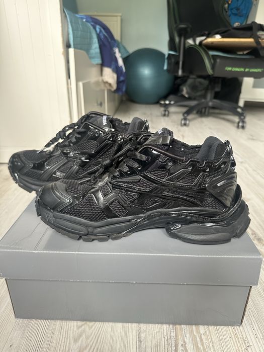 Balenciaga runner 43