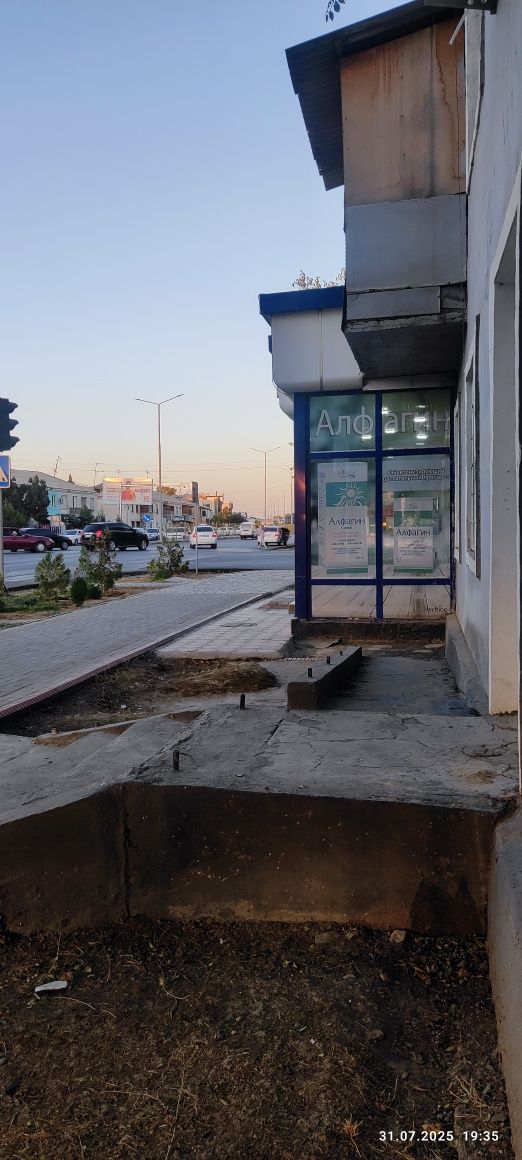 Noturar joy ijaraga beriladi Moljal Xozoda magazin oldida  kelishamiz
