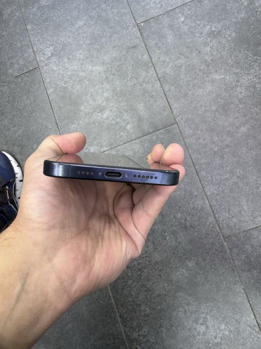 Iphone 15 pro max holati yaxwi karobka bor