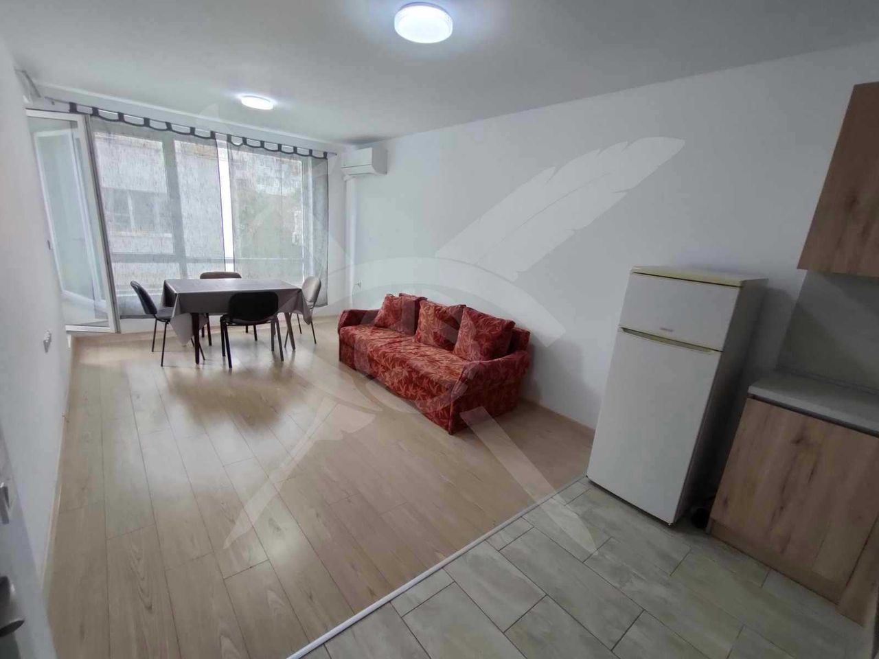 Дава се под наем Двустаен апартамент в Варна, Младост 2 - 60 кв.м за 400 € - Снимка #1