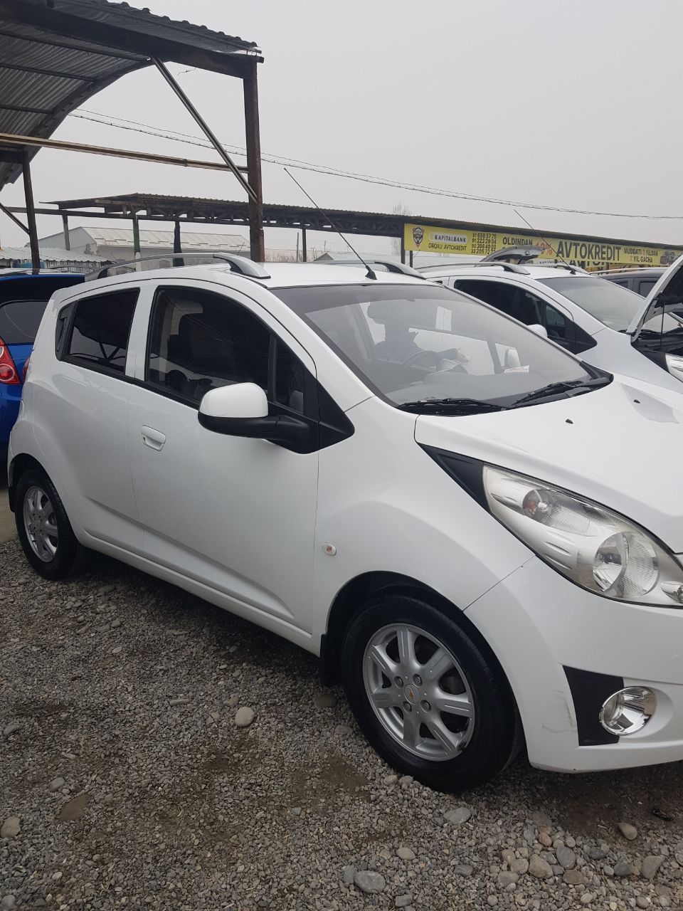 Chevrolet spark 1