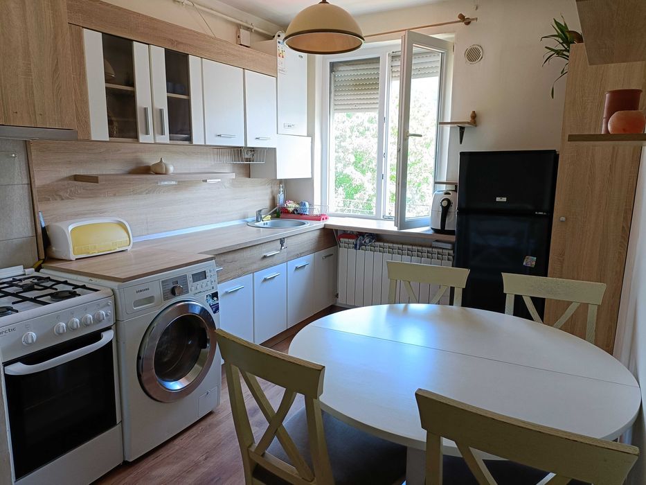 Inchiriez apartament 2 camere in Baia Sprie