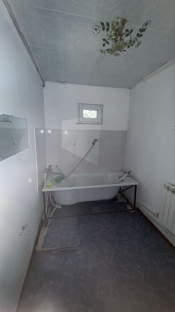 Продам, дом-времянка Кирпичный ИЖС