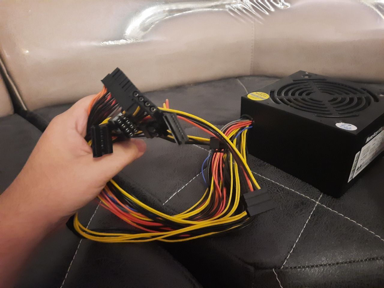 Блок питания Huntkey 500W