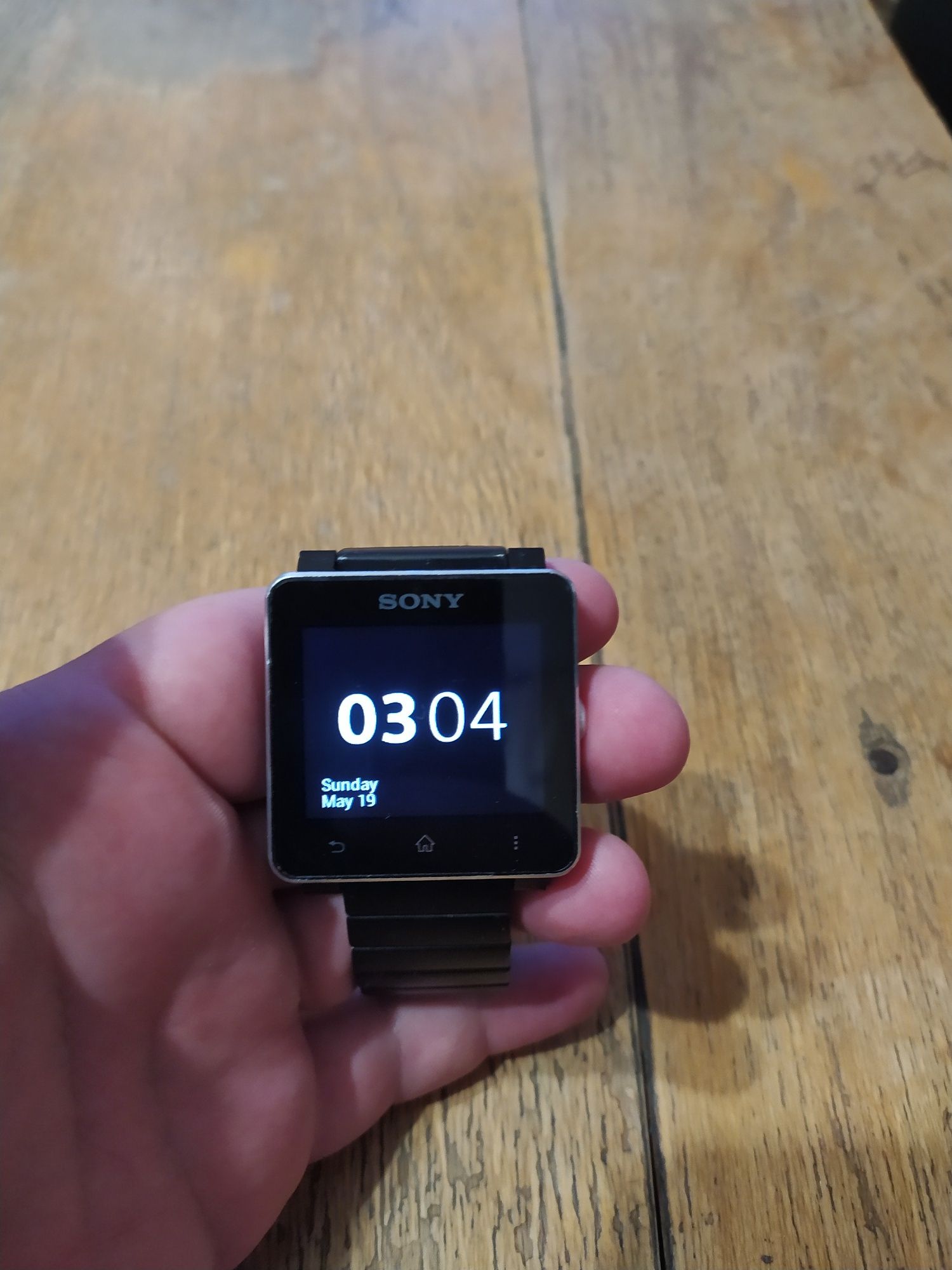 Часовник Sony smart watch 2