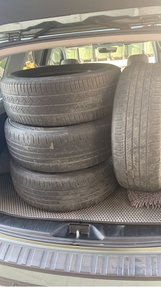 Продам шины 225 60 r17 4 шт
