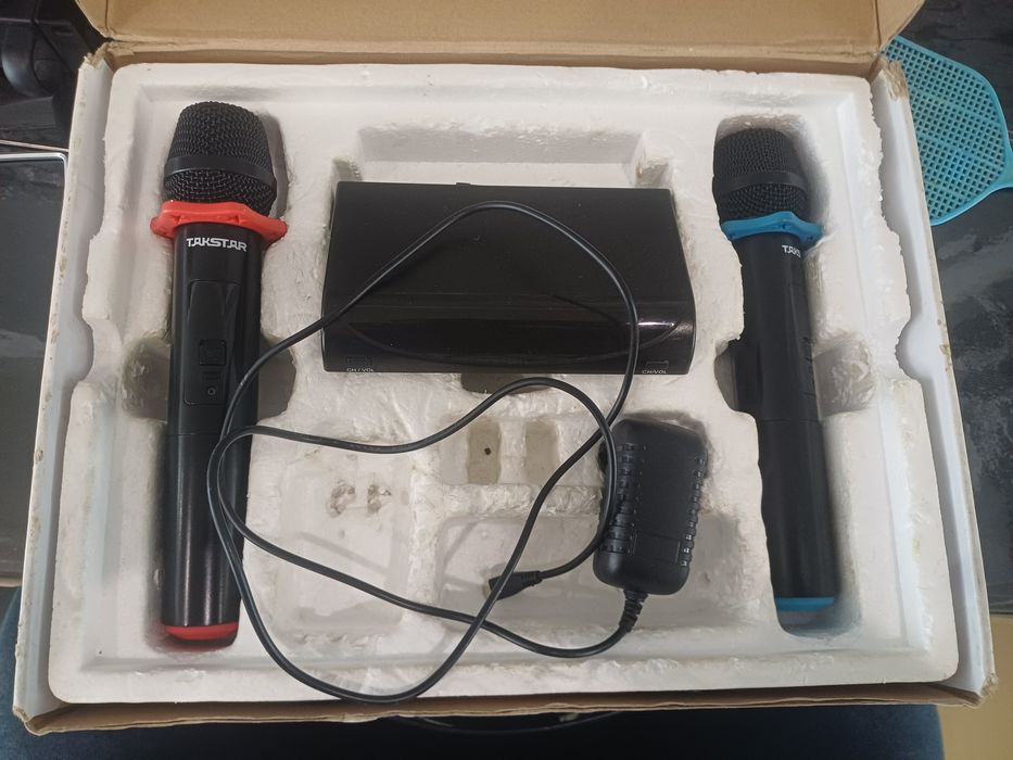 Продам Радиомикрофон Таkstar x3
