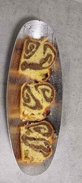 Cozonaci de casa tradiționali Românești și Babka