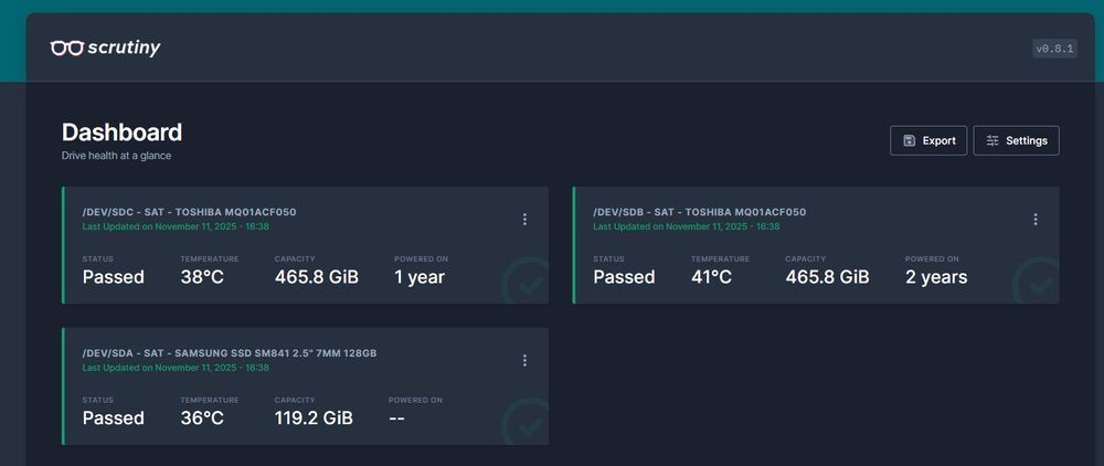 Mini server fanless TrueNAS 3 bay Fujitsu Futro S720