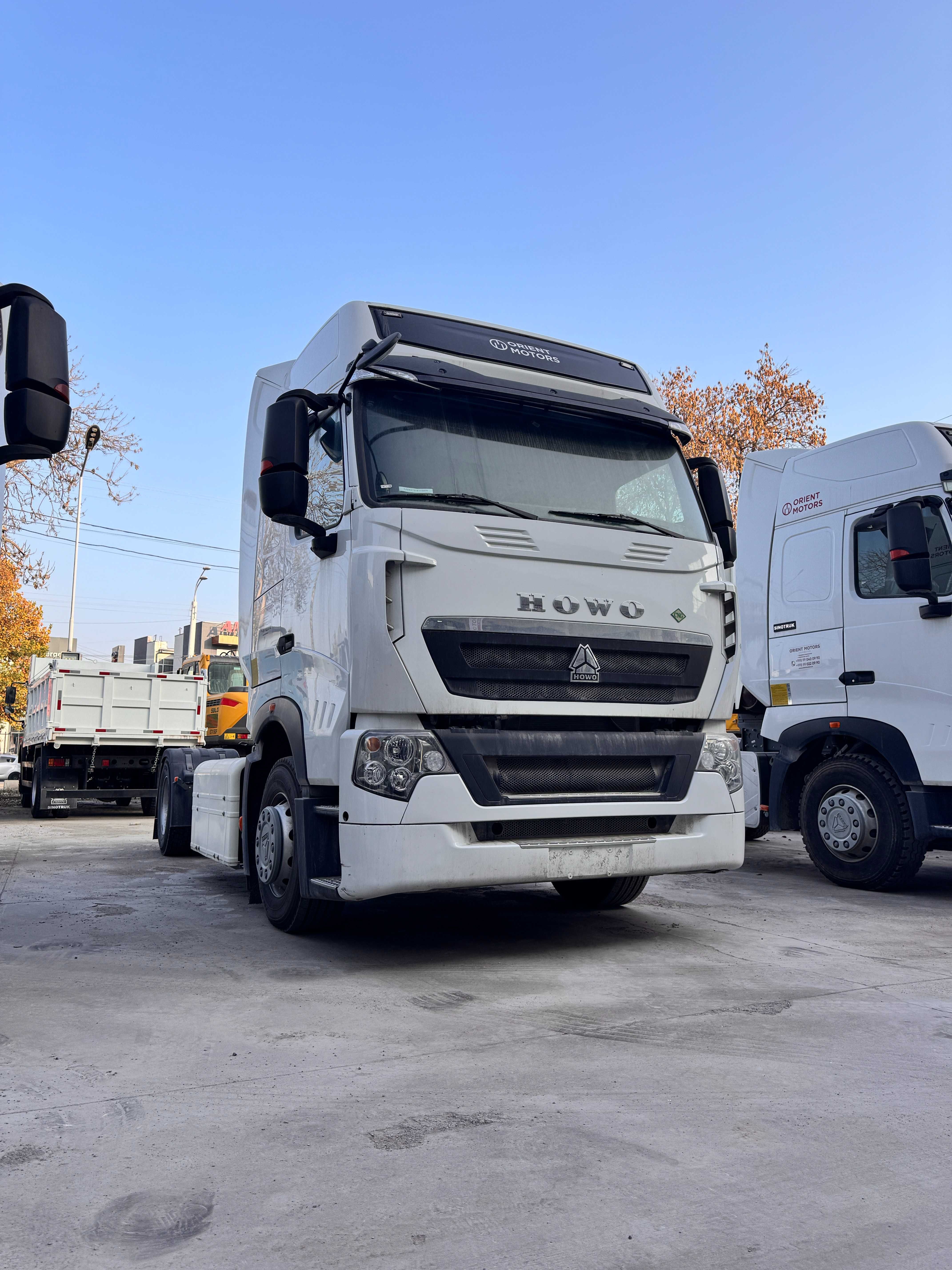 Тягач HOWO T7H CNG 4x2 ATM Ретардер бор (MAN technology)