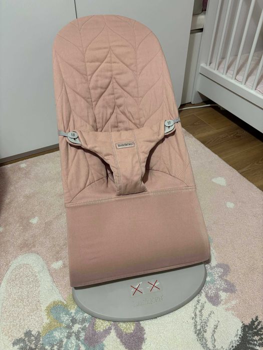 Бебешка люлка шезлонг Baby Björn