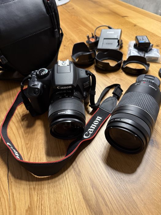 Aparat foto DSLR Canon EOS 1300D BK,18.0 MP