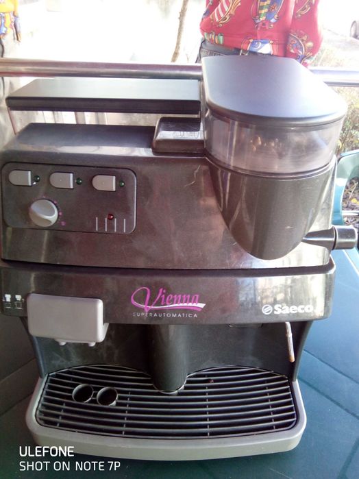 vand aparat cafea saeco vienna