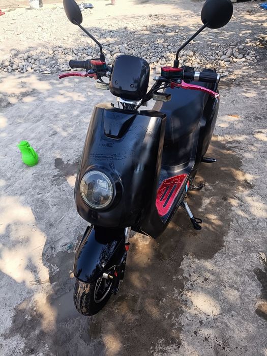 Skuter redlayin bwm