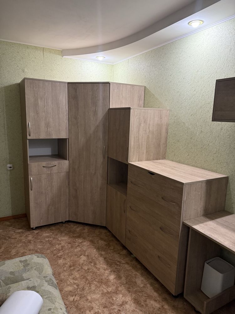 Гарнитур в детскую комнату
