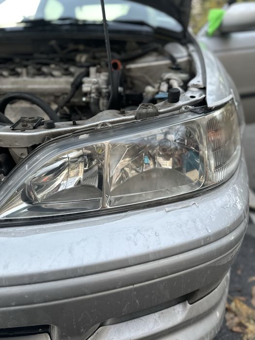 Полиране на фарове и детайлинг почистване