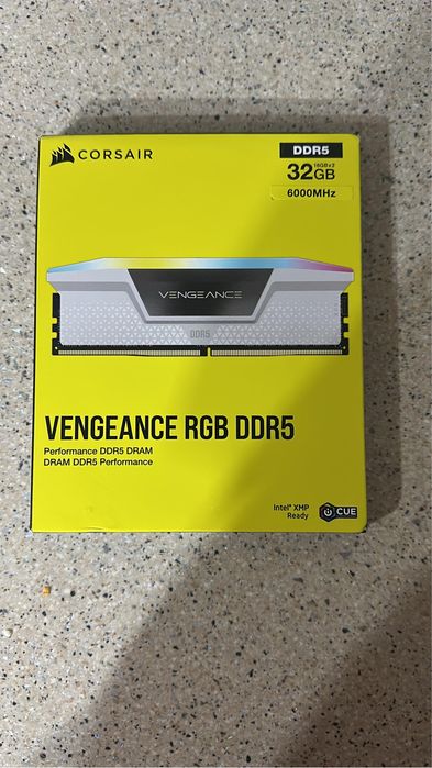 Memorii ram vengeance rgb ddr5 2x16gb Sigilate