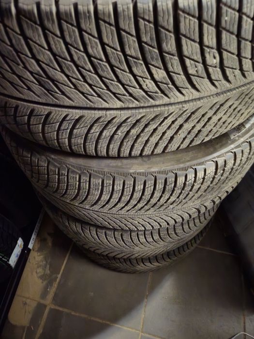 Зимни гуми 265/45/21 MICHELIN
