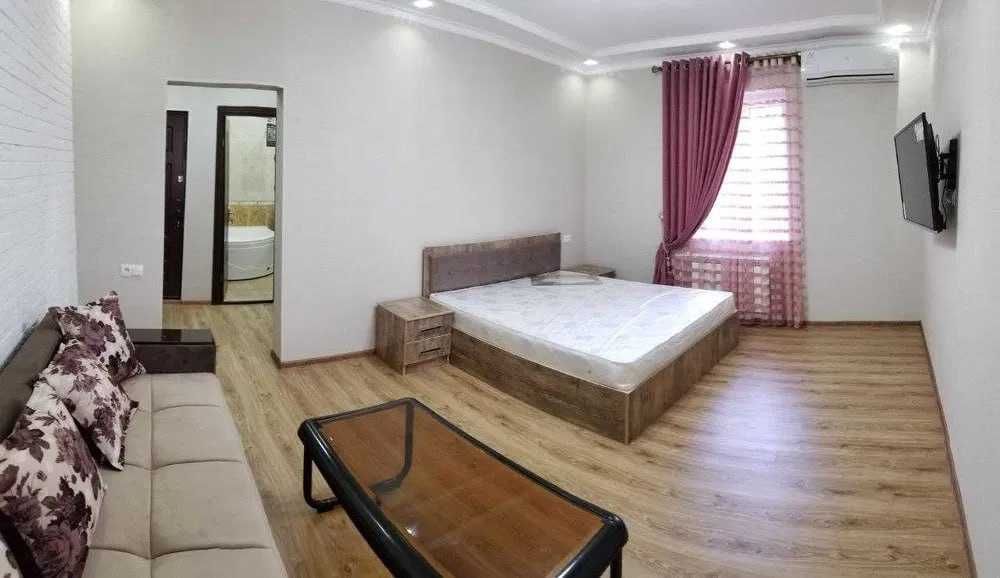 Продаётся 1-комнатная квартира в центре Мирабада, метро Ойбек