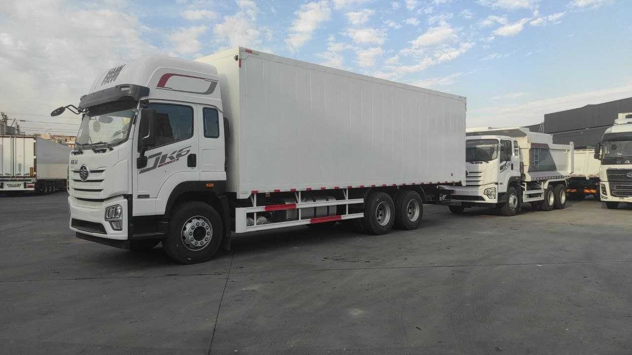 FAW J6L AVTOFURGON 8.5 metr 2 spalniy