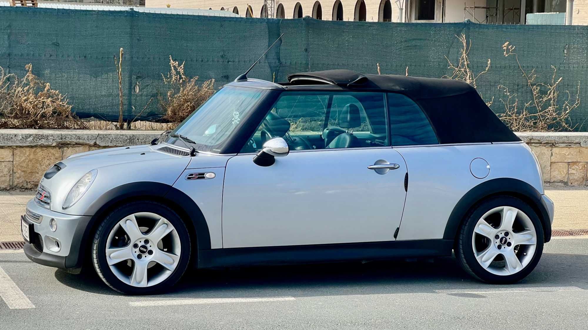 MINI Cooper S Cabrio - R52