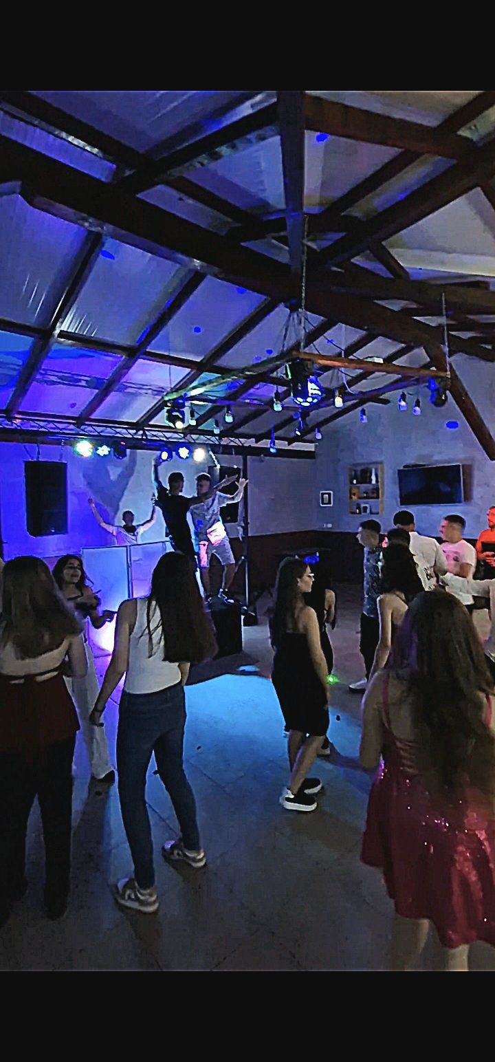 Dj Evenimente Majorat Nunta Botez Cununie Banchete Lumini