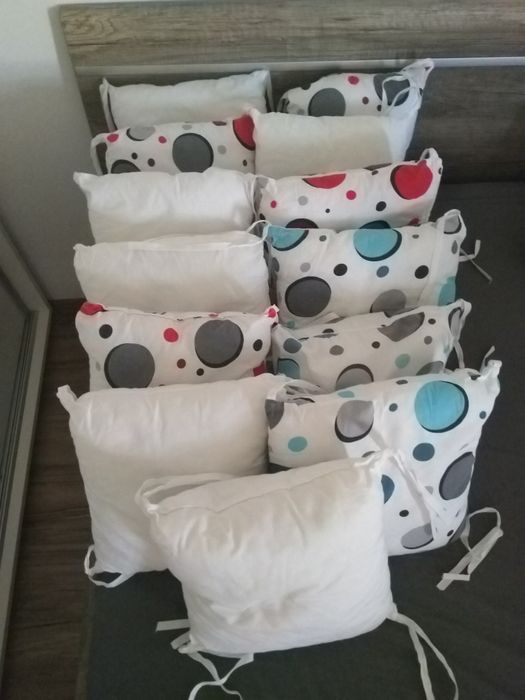 Perne protecție pătuț bebelusi