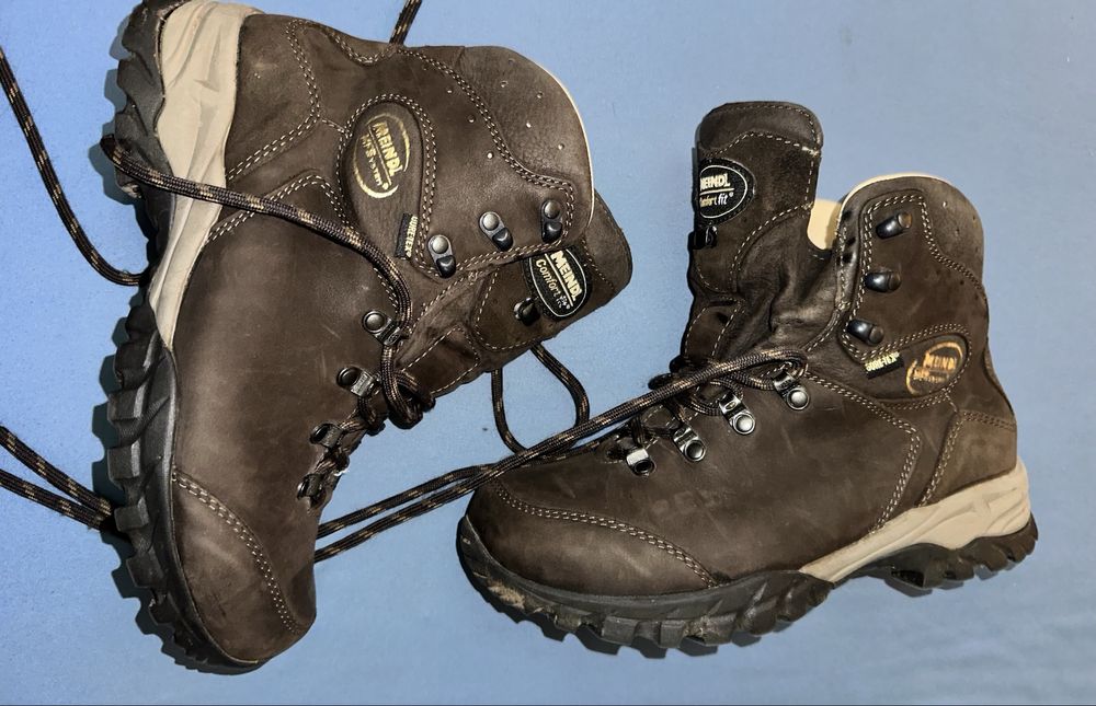 Bocanci Meindl piele gorerex 40
