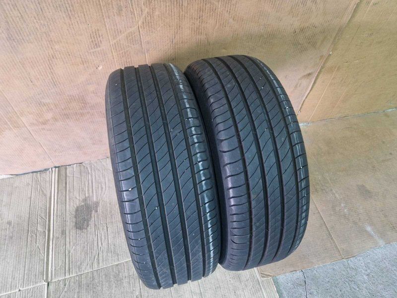 2 Michelin R17 215/55
летни гуми DOT0620