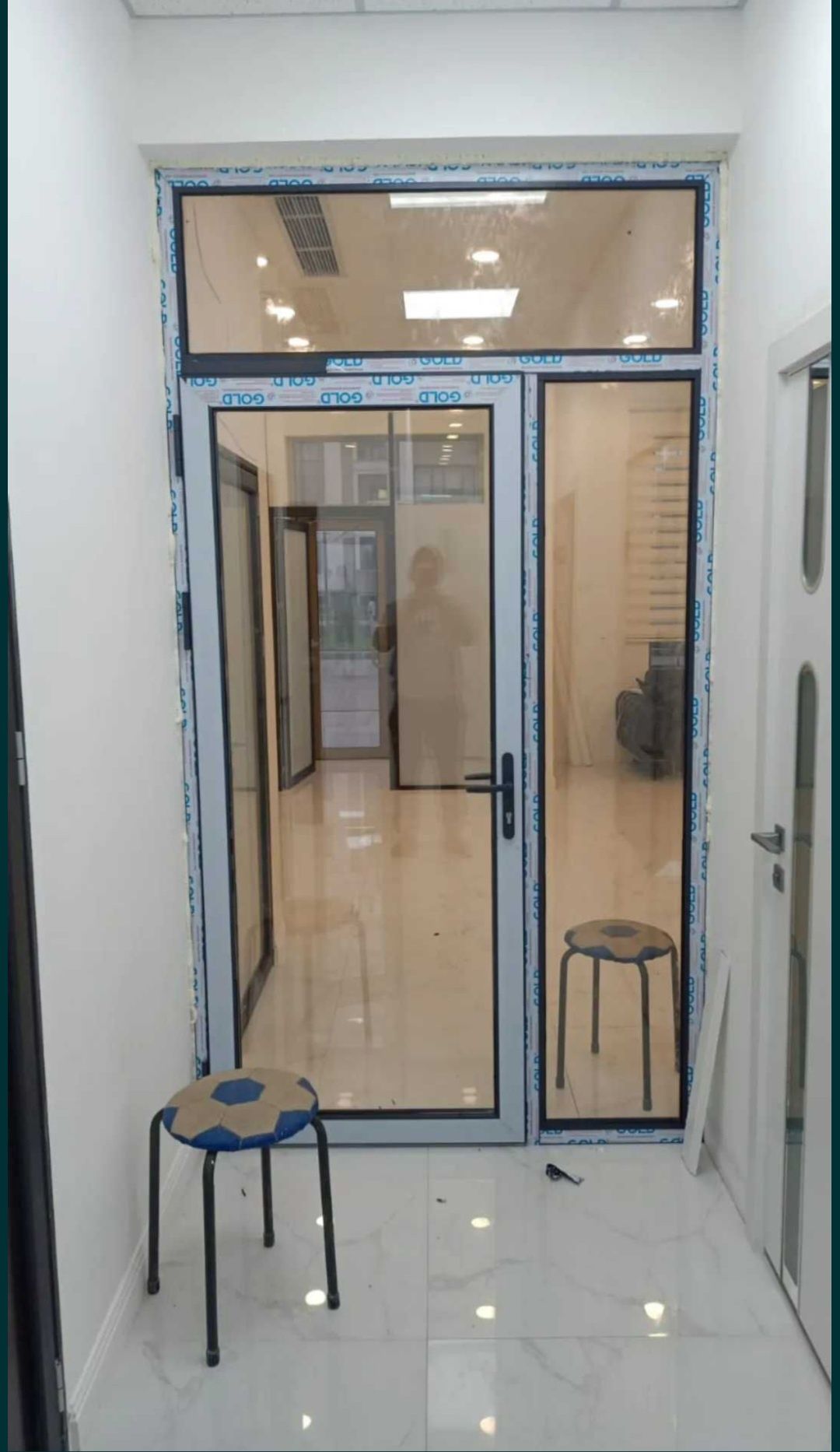 Пластиковые  Алюминиевые окна двери витражи в Алматы,