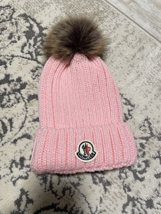 caciula moncler dama roz