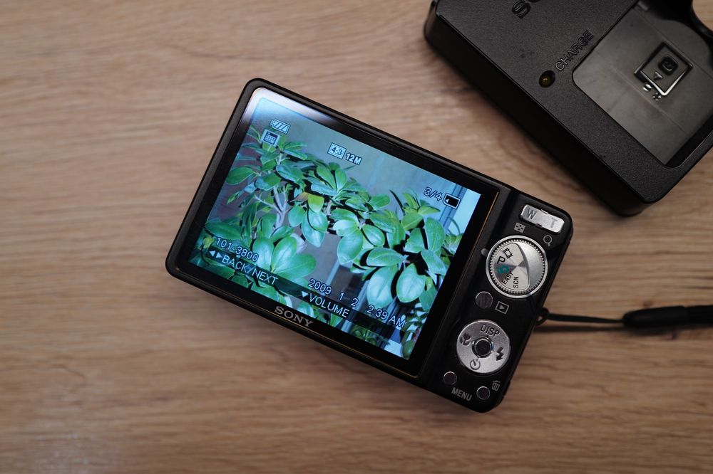 Aparat foto Sony Cybershot 12Mp lentile Zeiss compact digital W290