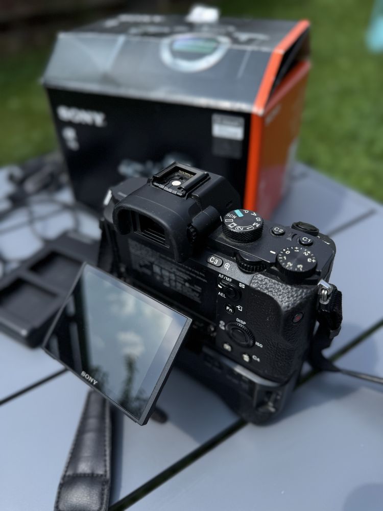 Sony alpha A7ii body