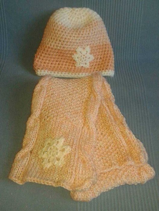 Шапки и шалчета - топли, меки комплекти за бебета и по-големи деца.