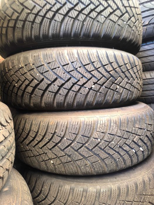 Зимни гуми 14 цола като нови 4 броя Hankook ханкок 175/65/14