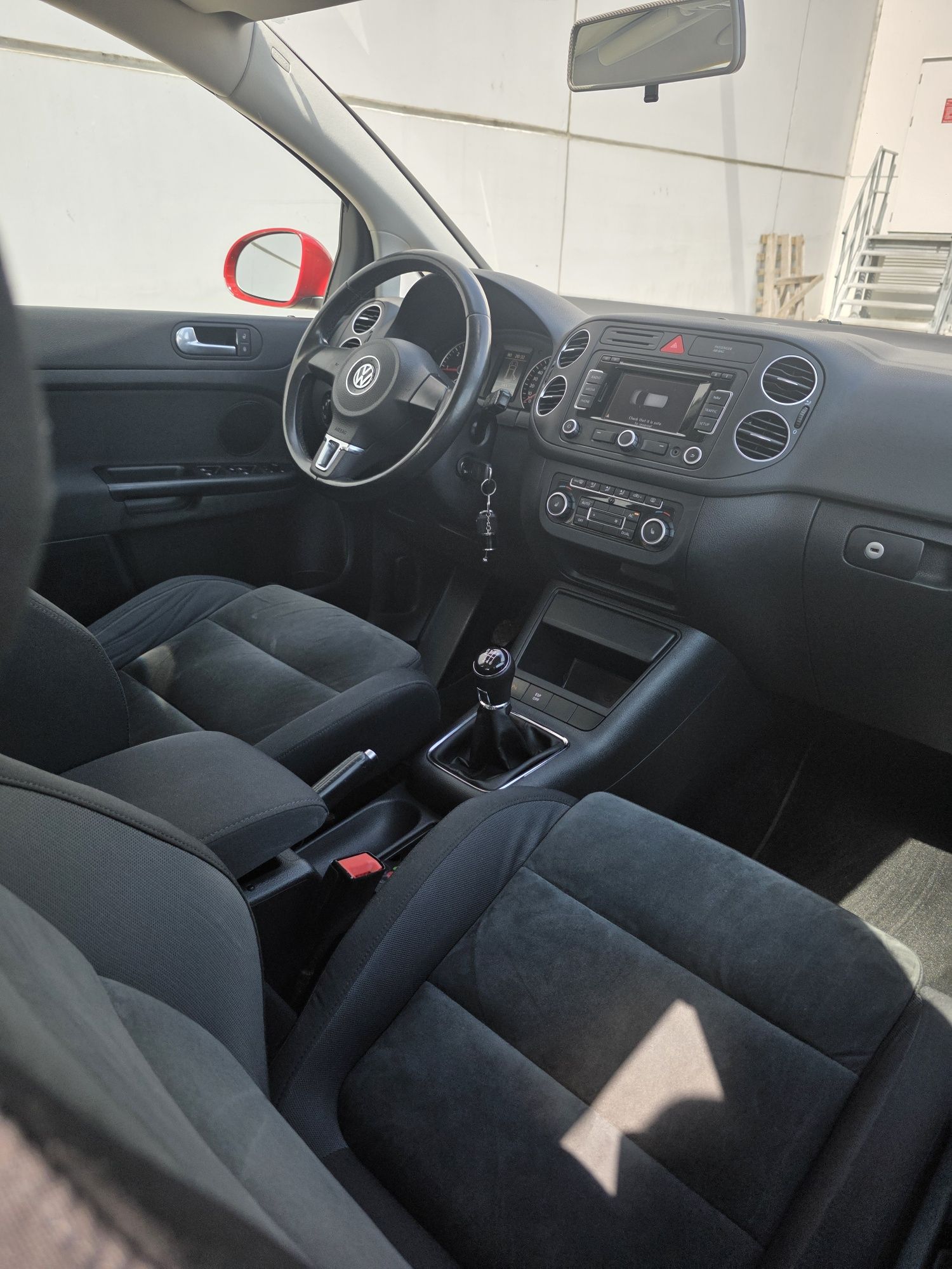 Volkswagen Golf6 plus 2.0tdi 140cp navi clima Încălzire Germania