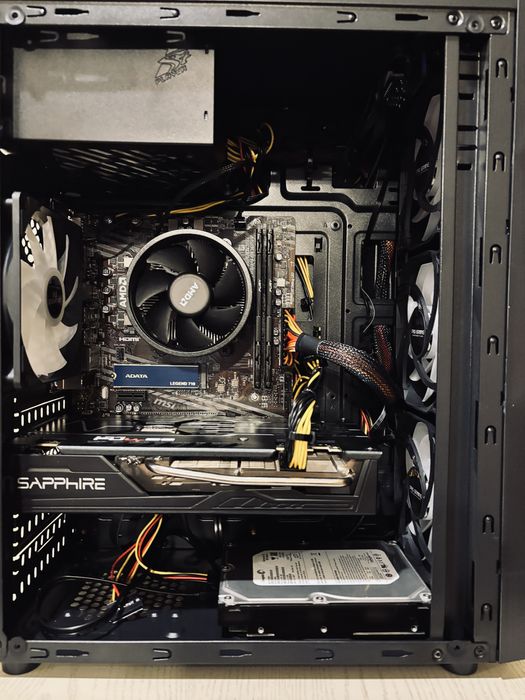 [GARANTIE] Ryzen 5 3600, RX 5700 8GB, 16 GB RAM 3200 mhz, SSD NMVe