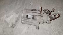 Заден десен спирачен апарат TRW VW Skoda Octavia 2 2007 г.