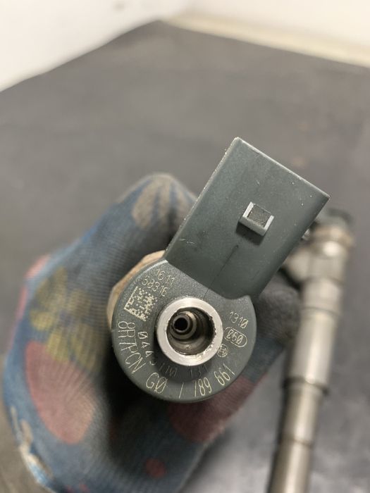 Injector injectoare BMW Seria 3 E46 320d 150cp 7789661 | 2001-2005