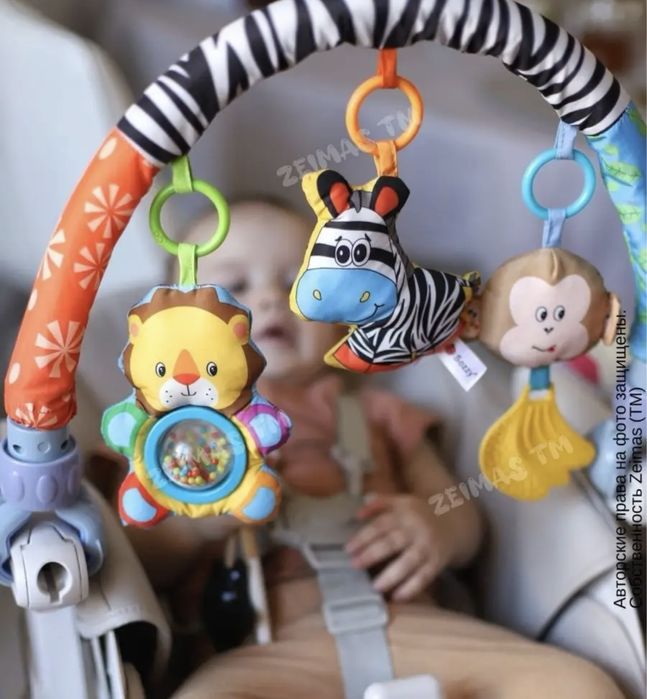 Продам игровую дугу в коляску,кроватку