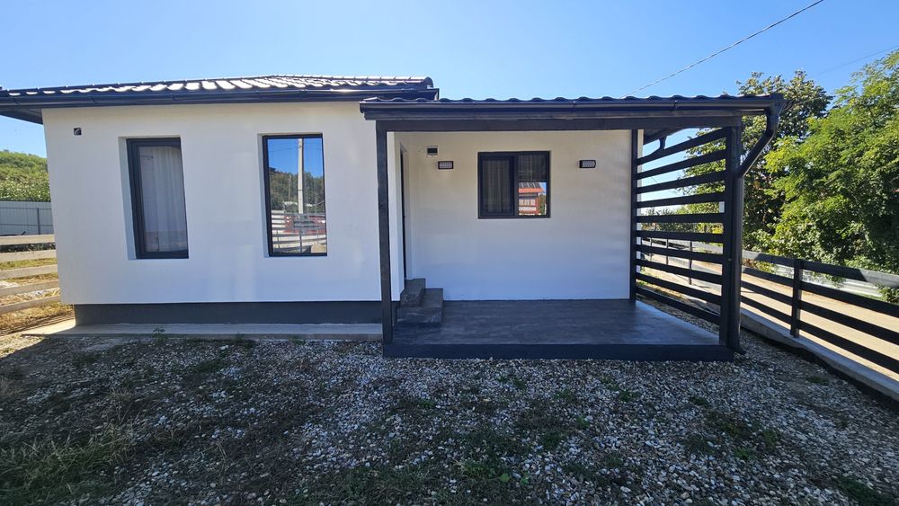 Casa de vânzare la 3 Km de Mioveni