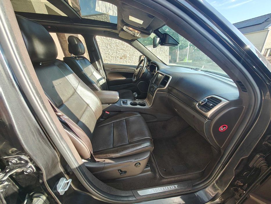 Jeep Grand Cherokee 3.0 TD Summit TVA Deductibil! (14200 + TVA)