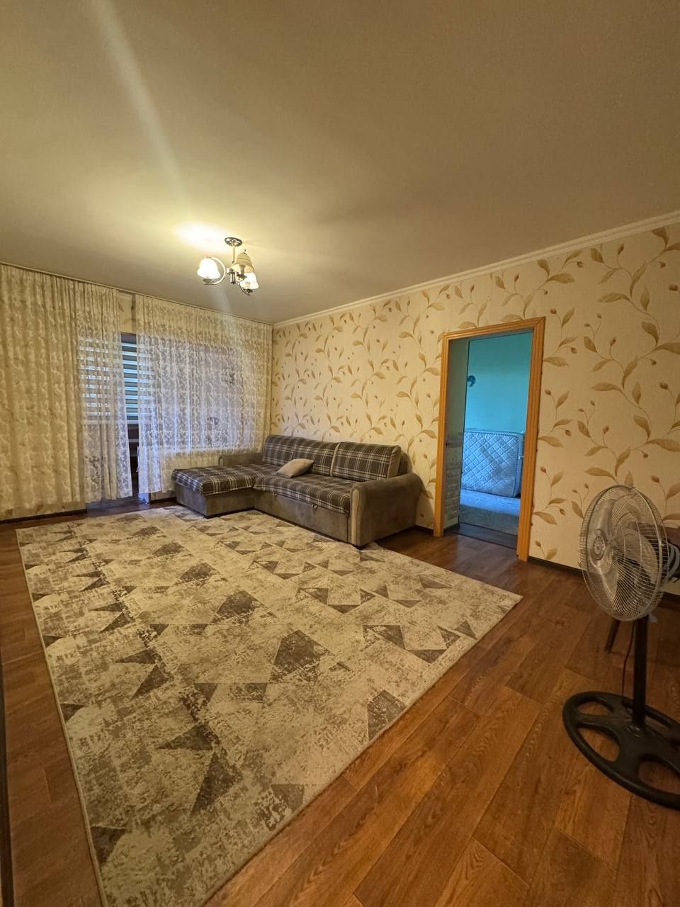 Геофизика 3/3/4,  кирпич, 77 серия