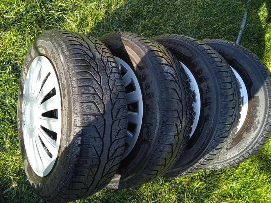 Зимни Гуми със джанти 185 65 15 Рено Клио 2010