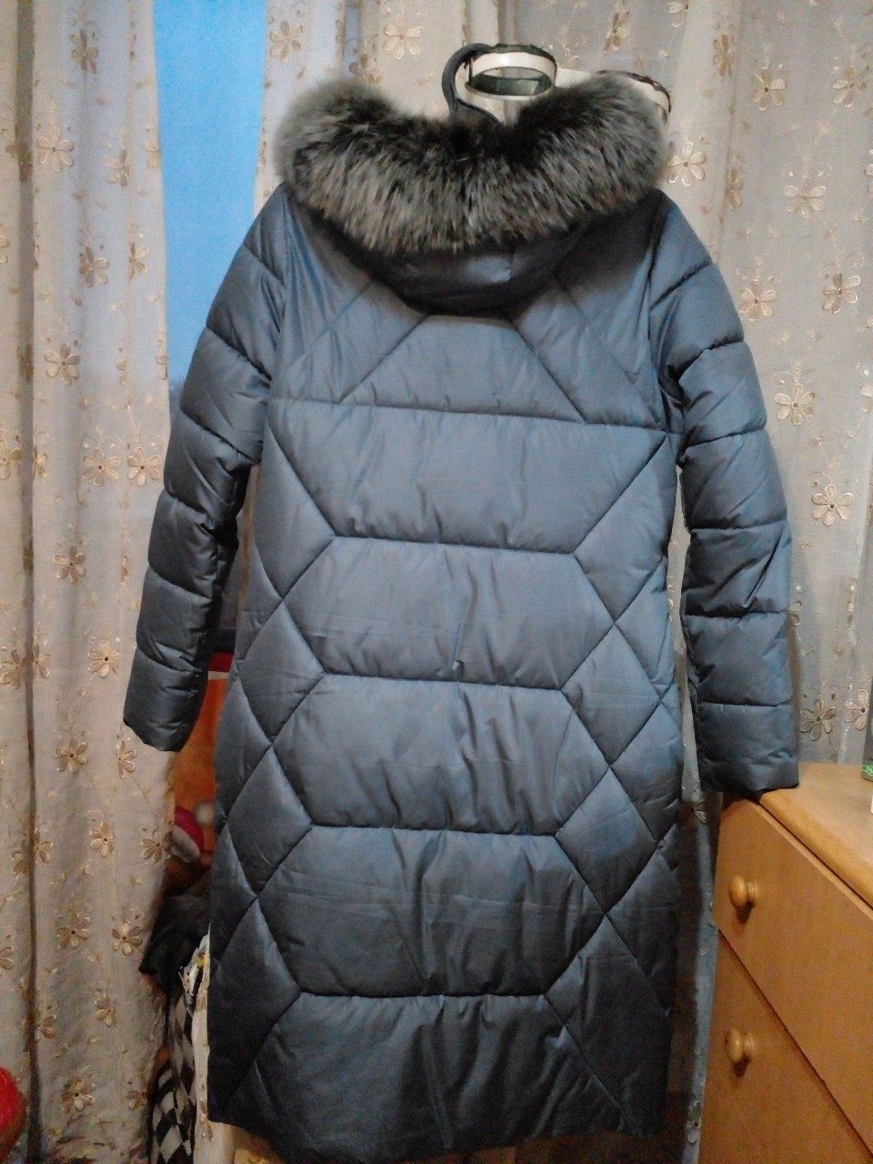 Куртка теплая!! Б у!