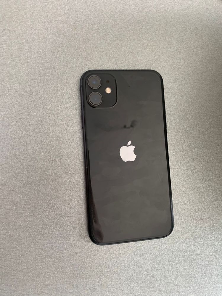 iphone 11 в хорошем состояний