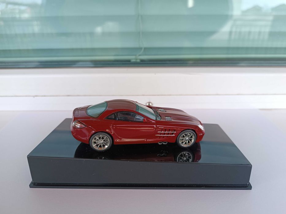Колекционерски модел 1:43 AUTOart - Mercedes McLaren SLR
