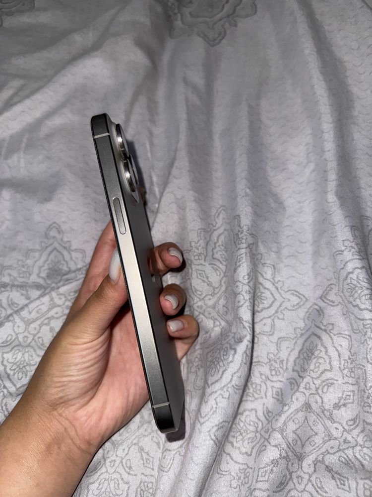 Iphone 15 pro max сотилади