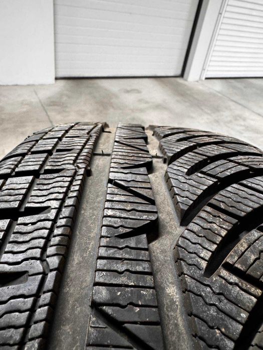 Зимни гуми Michelin Pilot Alpin PA4 245/45/18